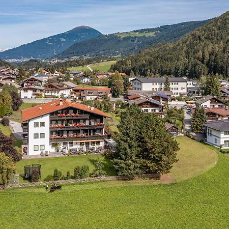 Hotel Eschenhof & Apartments Fulpmes Exteriér fotografie